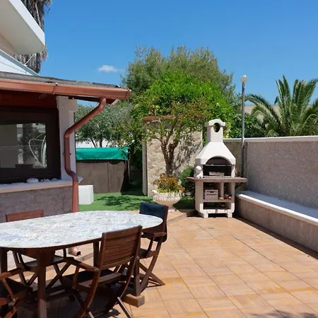 Damare Villa *